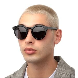 NWT illesteva Black Sunglasses Leonard II E
Made in France